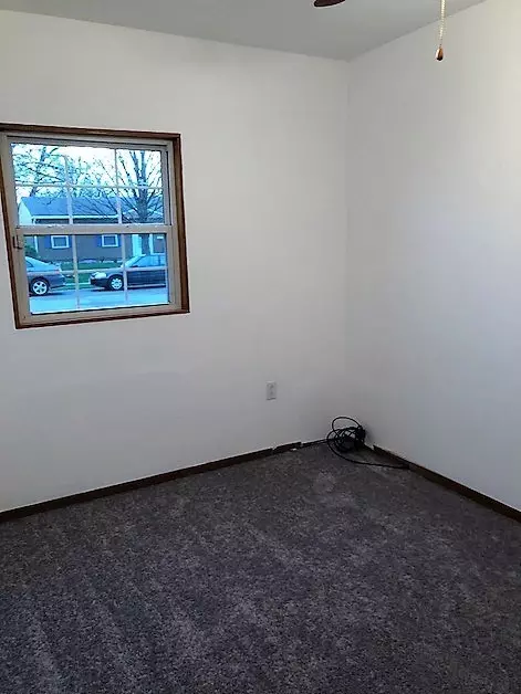486 Biscayne Ave, Marion, OH 43302 photo 27