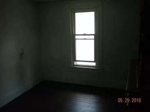 369 Davids St, Marion, OH 43302 photo 4