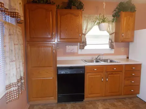 128 Council St, Marion, OH 43302 photo 3