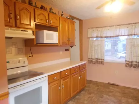 128 Council St, Marion, OH 43302 photo 10