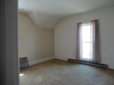 295 Willow St, Marion, OH 43302 photo 4