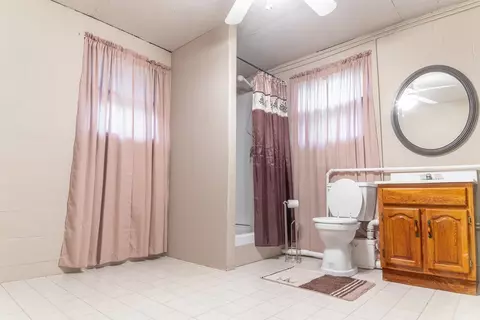 3534 S Maple Grove Rd, Marion, OH 43302 photo 6