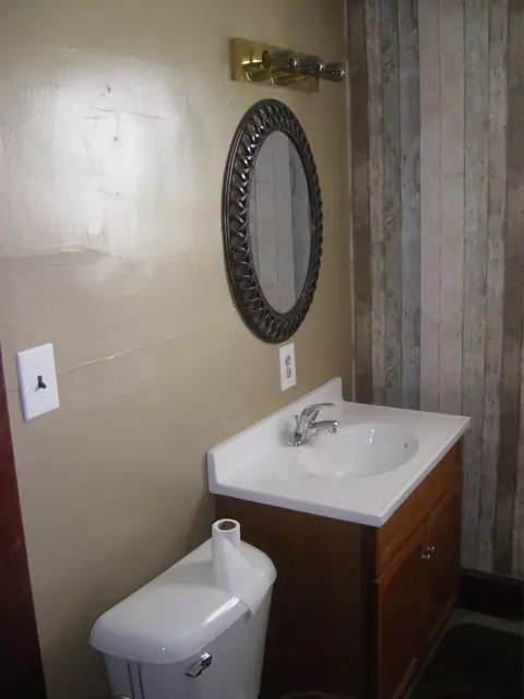 598 Cleveland Ave, Marion, OH 43302 photo 9