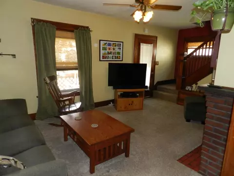 598 Mary St, Marion, OH 43302 photo 3