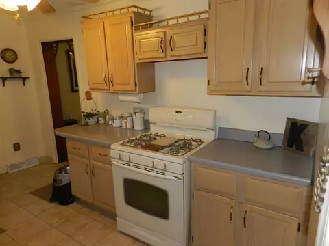 598 Mary St, Marion, OH 43302 photo 10