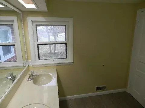 208 Madison Ave, Marion, OH 43302 photo 18