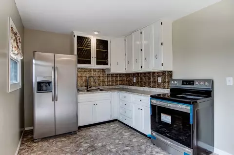 2447 Capaldi Dr, Marion, OH 43302 photo 7
