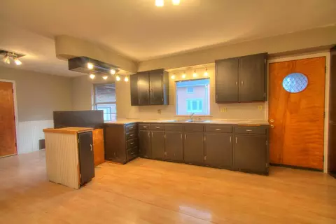 325 E Bigelow St, Upper Sandusky, OH 43351 photo 13