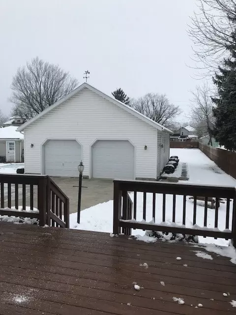 848 E Center St, Marion, OH 43302 photo 3
