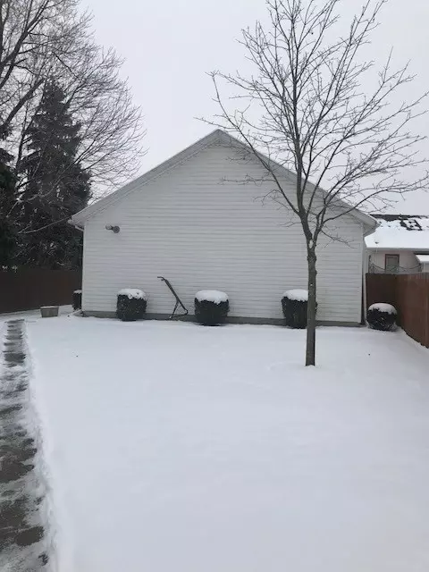 848 E Center St, Marion, OH 43302 photo 5