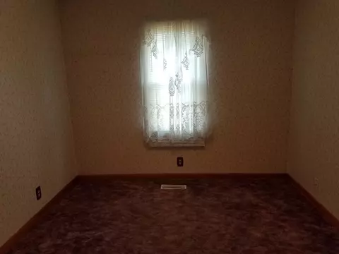 2941 Schell Dr, Marion, OH 43302 photo 3