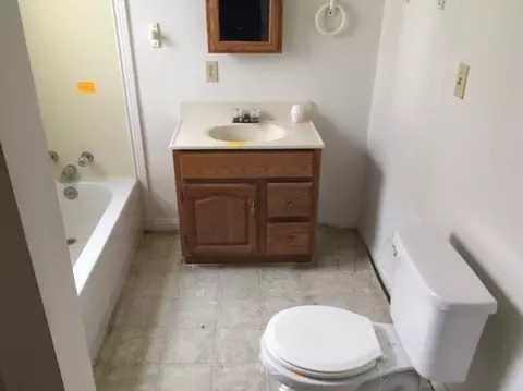 272 E Mark St, Marion, OH 43302 photo 5
