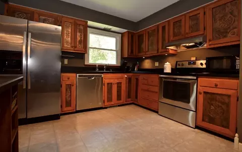 641 Normandy Dr, Marion, OH 43302 photo 22