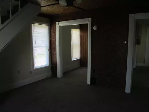455 E Mark, Marion, OH 43302 photo 3