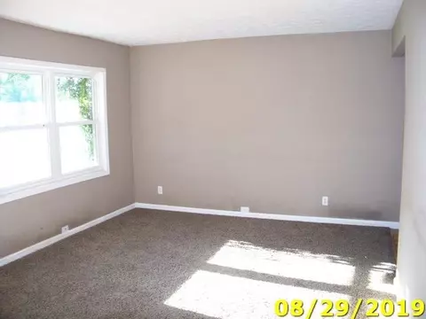 2465 Curren Dr, Marion, OH 43302 photo 8