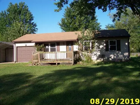 2465 Curren Dr, Marion, OH 43302 photo 1