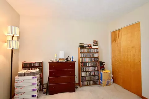 896 Laura Dr, Marion, OH 43302 photo 5