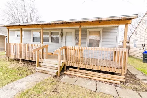 207 Boone Ave, Marion, OH 43302 photo 2