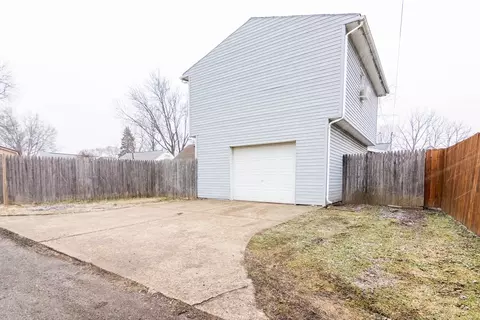 207 Boone Ave, Marion, OH 43302 photo 9