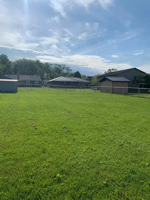 217 Dennis Ave, Marion, OH 43302 photo 9