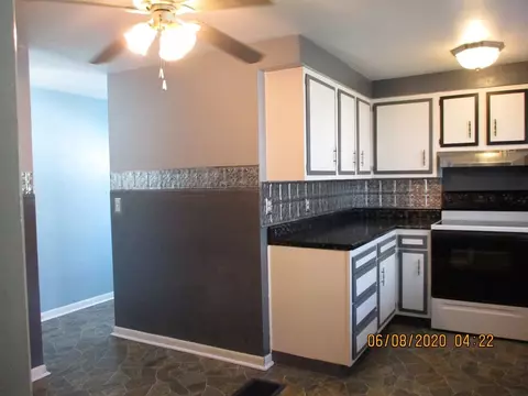 208 Johnson St, Marion, OH 43302 photo 10