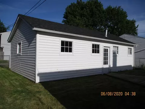 208 Johnson St, Marion, OH 43302 photo 6