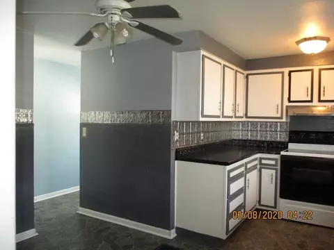 208 Johnson St, Marion, OH 43302 photo 11