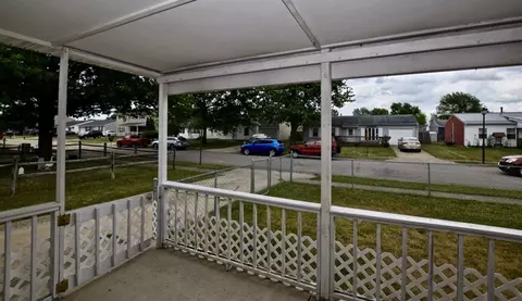1205 Grenada Dr, Marion, OH 43302 photo 2
