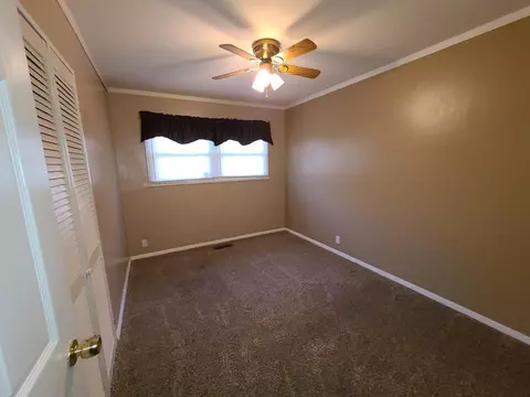 898 Daffodil Dr, Marion, OH 43302 photo 13