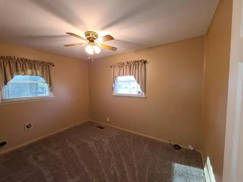 898 Daffodil Dr, Marion, OH 43302 photo 15