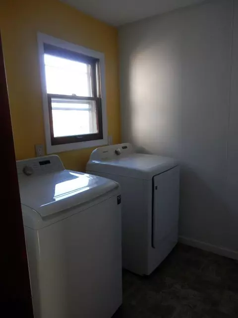 240 Barnhart, Marion, OH 43302 photo 9