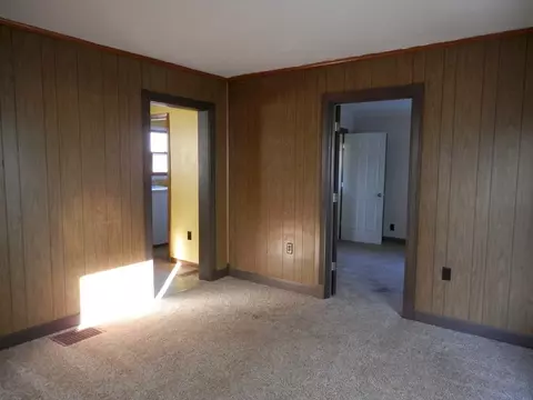 240 Barnhart, Marion, OH 43302 photo 5