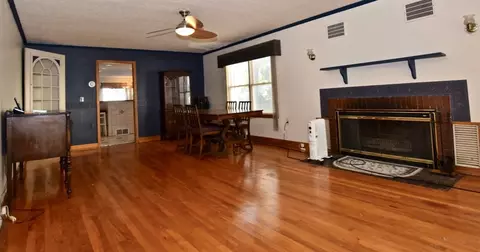 1070 E Center St, Marion, OH 43302 photo 11