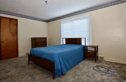 1070 E Center St, Marion, OH 43302 photo 3