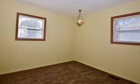 832 Central Dr, Marion, OH 43302 photo 14