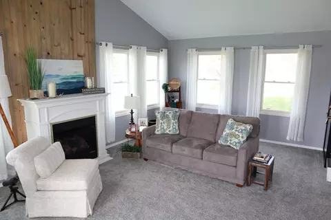 3635 Lucas Rd, Marion, OH 43302 photo 3