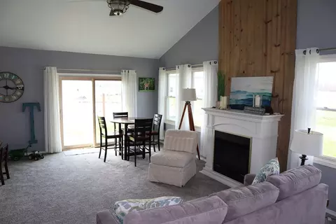 3635 Lucas Rd, Marion, OH 43302 photo 5