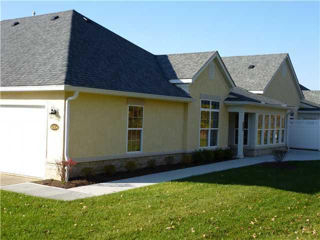 6004 Eiger Rd, Columbus, OH 43213 photo 1