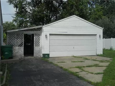 3337 W Everson Rd, Columbus, OH 43232 photo 2