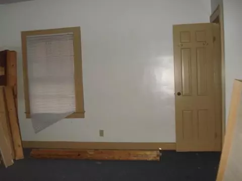 327 S Center St, Springfield, OH 45506 photo 11