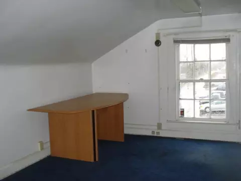327 S Center St, Springfield, OH 45506 photo 14
