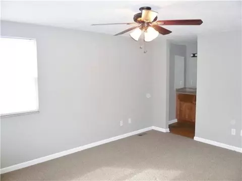 4939 Dublin Fls, Columbus, OH 43221 photo 12