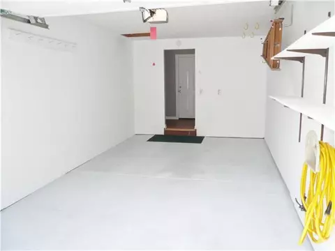 4939 Dublin Fls, Columbus, OH 43221 photo 25