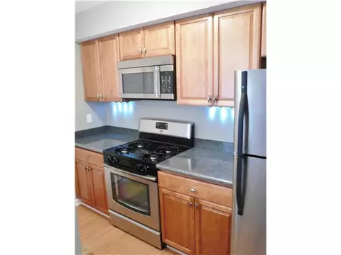 4939 Dublin Fls, Columbus, OH 43221 photo 5