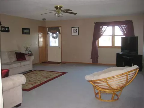 2075 Matheny Ave, Marion, OH 43302 photo 4