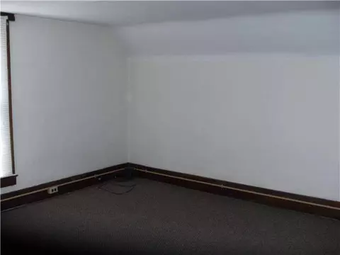 639 E Mound St, Circleville, OH 43113 photo 4