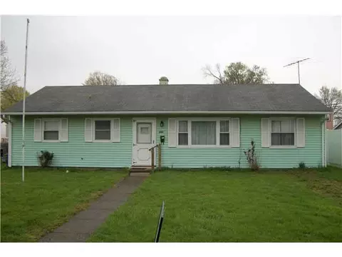 684 E Mound St, Circleville, OH 43113 photo 1