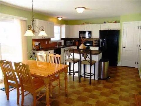 224 Switchback Ct, Delaware, OH 43015 photo 4