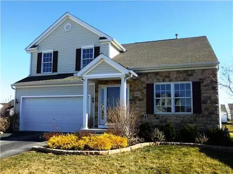 224 Switchback Ct, Delaware, OH 43015 photo 1