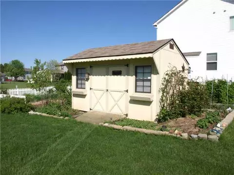 320 Hillcrest Dr, Circleville, OH 43113 photo 6